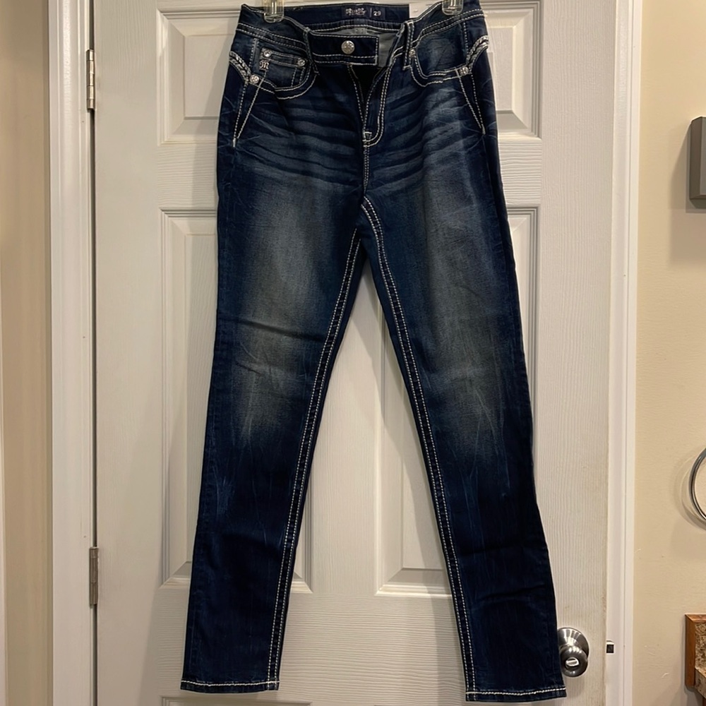 Miss Me NWT Curvy Skinny 29 x 32